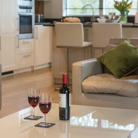 Coot Lodge Somerford Keynes Exteriér fotografie